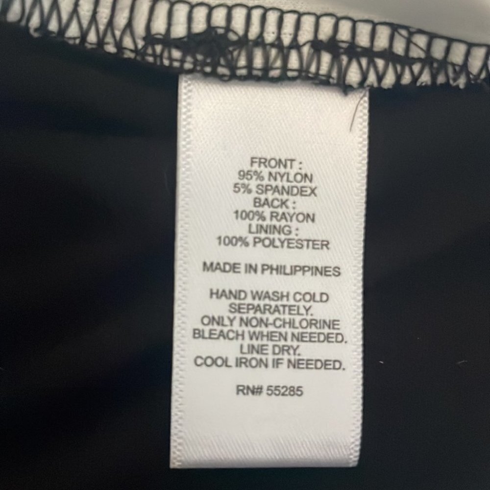 Express Lace Razorback Tank Top - Picture 5 of 7